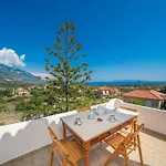 Stunning Views Villa Karavádhos