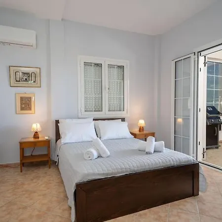 Villa Stunning Views Karavádhos