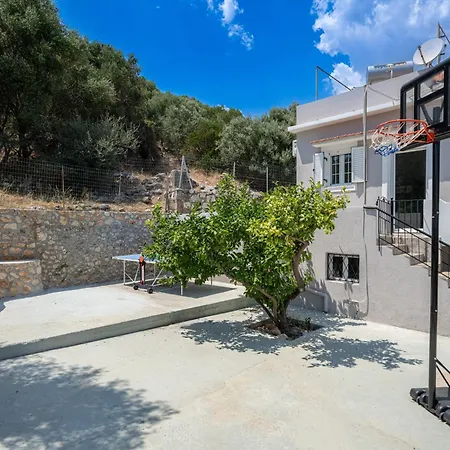 Villa Stunning Views Karavádhos