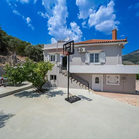 Villa Stunning Views *