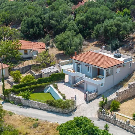 Villa Stunning Views