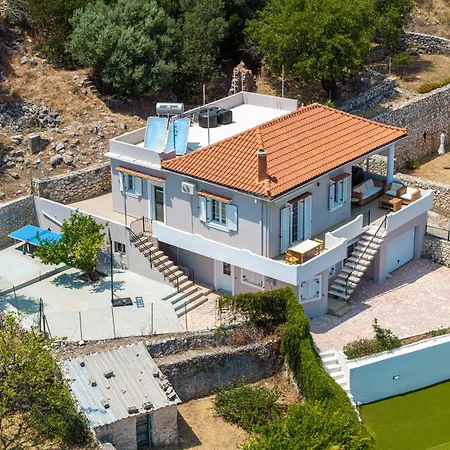 Villa Stunning Views *